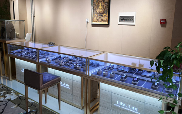 铝合金玻璃珠宝展柜,个性化珠宝展柜定制,鸿钛珠宝展柜厂家